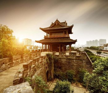 Ancient City Building, Shaoxing, Zhejiang, China.Translation:"Concentric, accumulate strength"